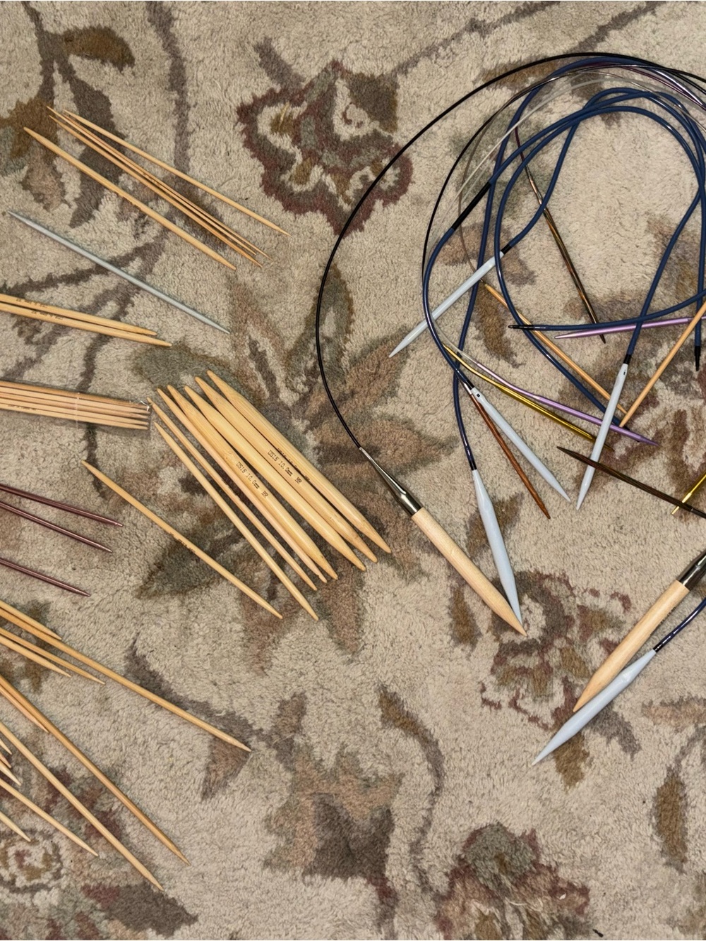 Tatami clover plus Circular Knitting Needle Set - Natural Wood and Mixed Colors